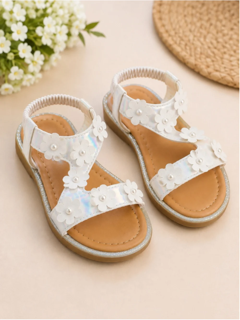 Toddler Girls White Iridescent Floral Sandals – Size 11